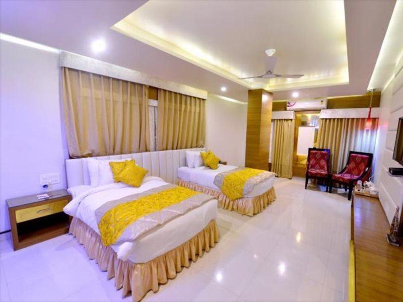 Hotel Mk Vivanta Gwalior Ngoại thất bức ảnh